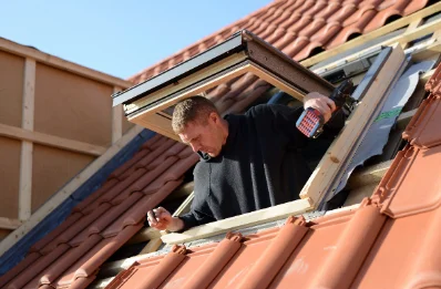 Pose de fenêtres de toit Velux à Loubajac